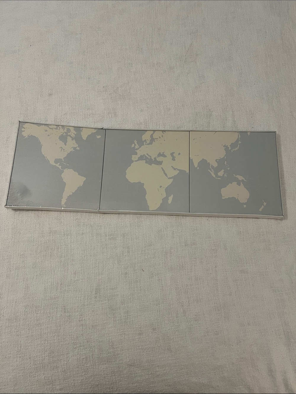 IKEA PJÄTTERYD 3-piece World Map Canvas Triptych Wall Art Set NWT(Vintage)